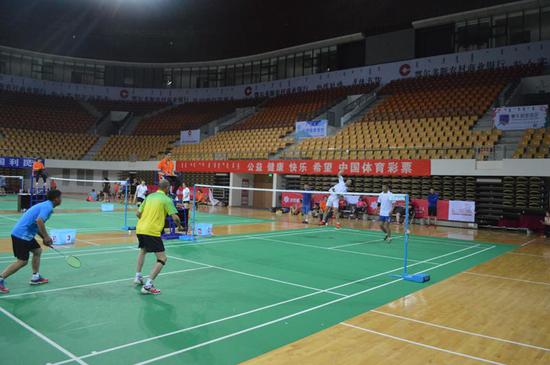 作为足球界 作为足球界